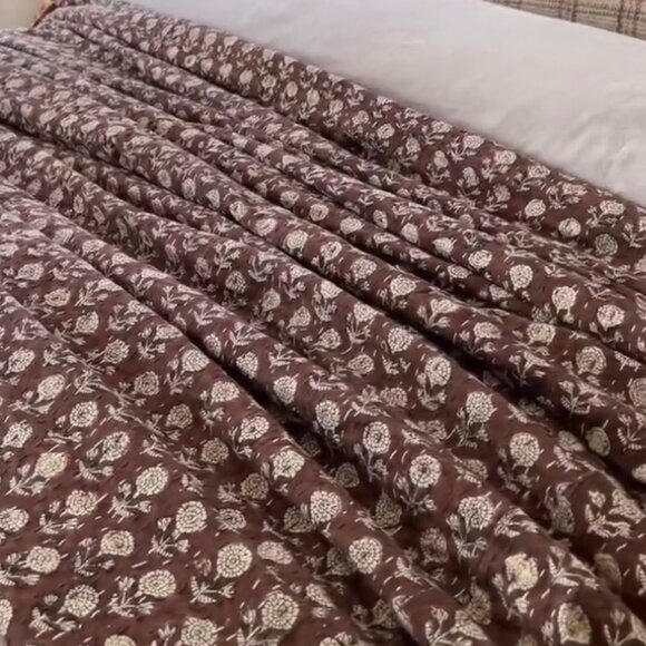 New  Luxury Floral Print Kantha Quilt Queen Size - Picture 1 of 4
